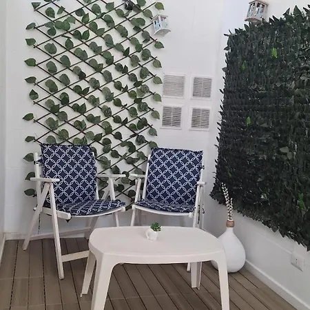 Lägenhet Il Borgo Antico - Torre A Mare